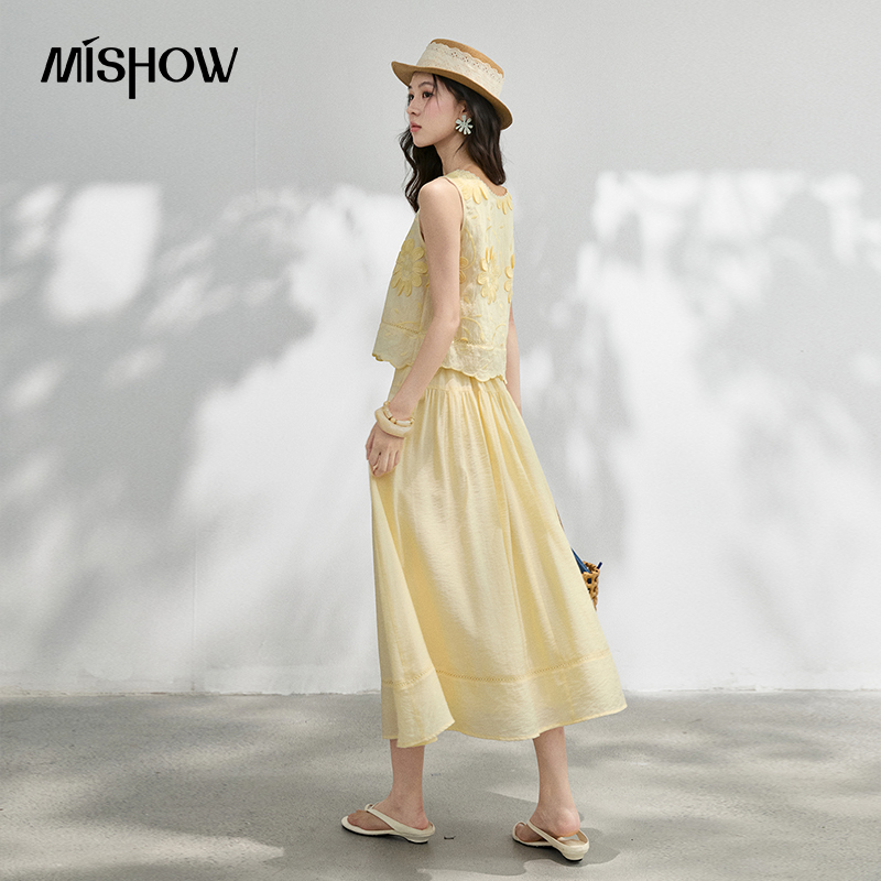 MISHOW French Floral Embroider - Midi Skirt Floral ulasan dan harga