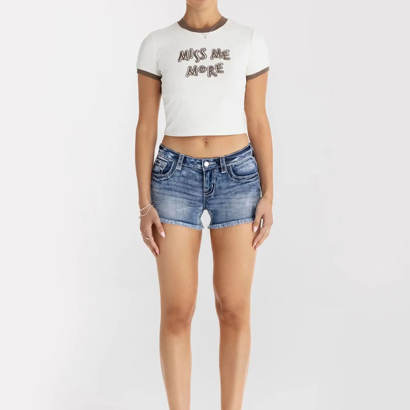 Women Clothes Butterfly Rhines - Shorts Denim Frayed ulasan dan harga